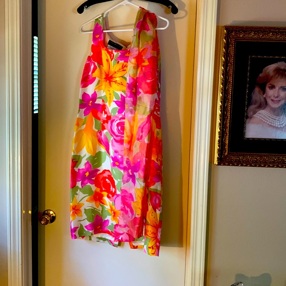 Colorful with floral of dress 100% silk and fully lined woman apparel